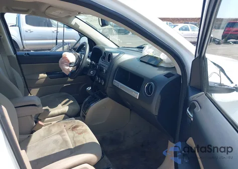 2016 Jeep Compass Sport from USA, damaged, VIN 1C4NJCBAXGD675299